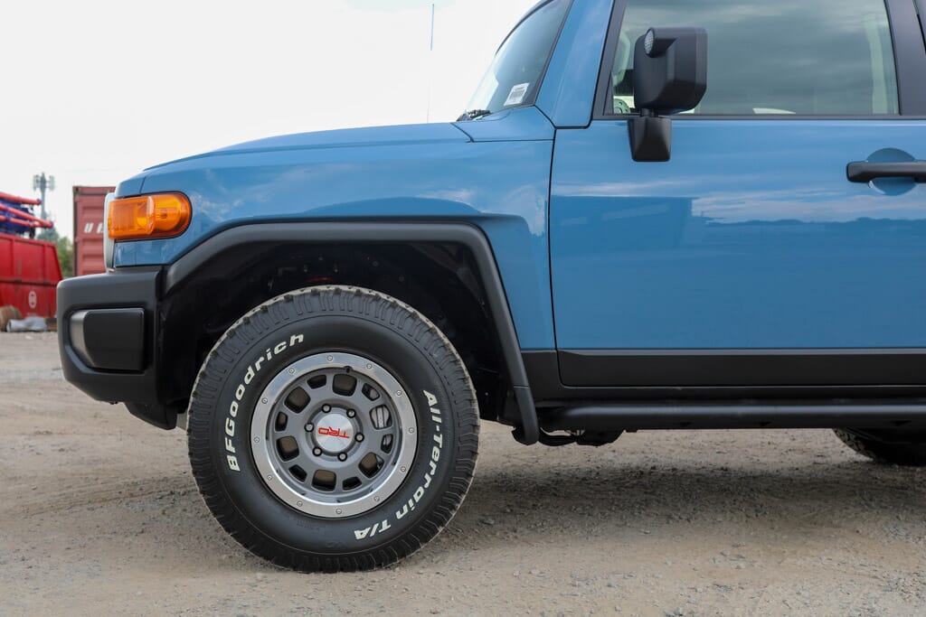 2014 Toyota FJ Cruiser SR 25 Original Miles for Sale